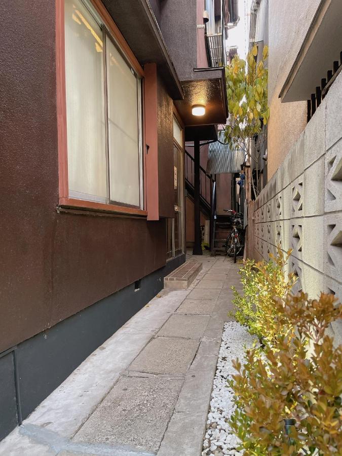 Alo BnB 2 - Near NIPPORI, SENDAGI, YANAKA GINZA - JR Nippori Sta 6min, Free Wifi, Max 8ppl ! Tokyo Eksteriør billede